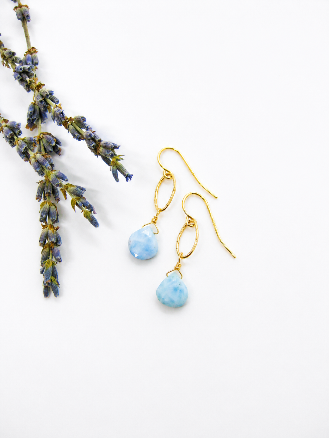Chrysanthe Earrings