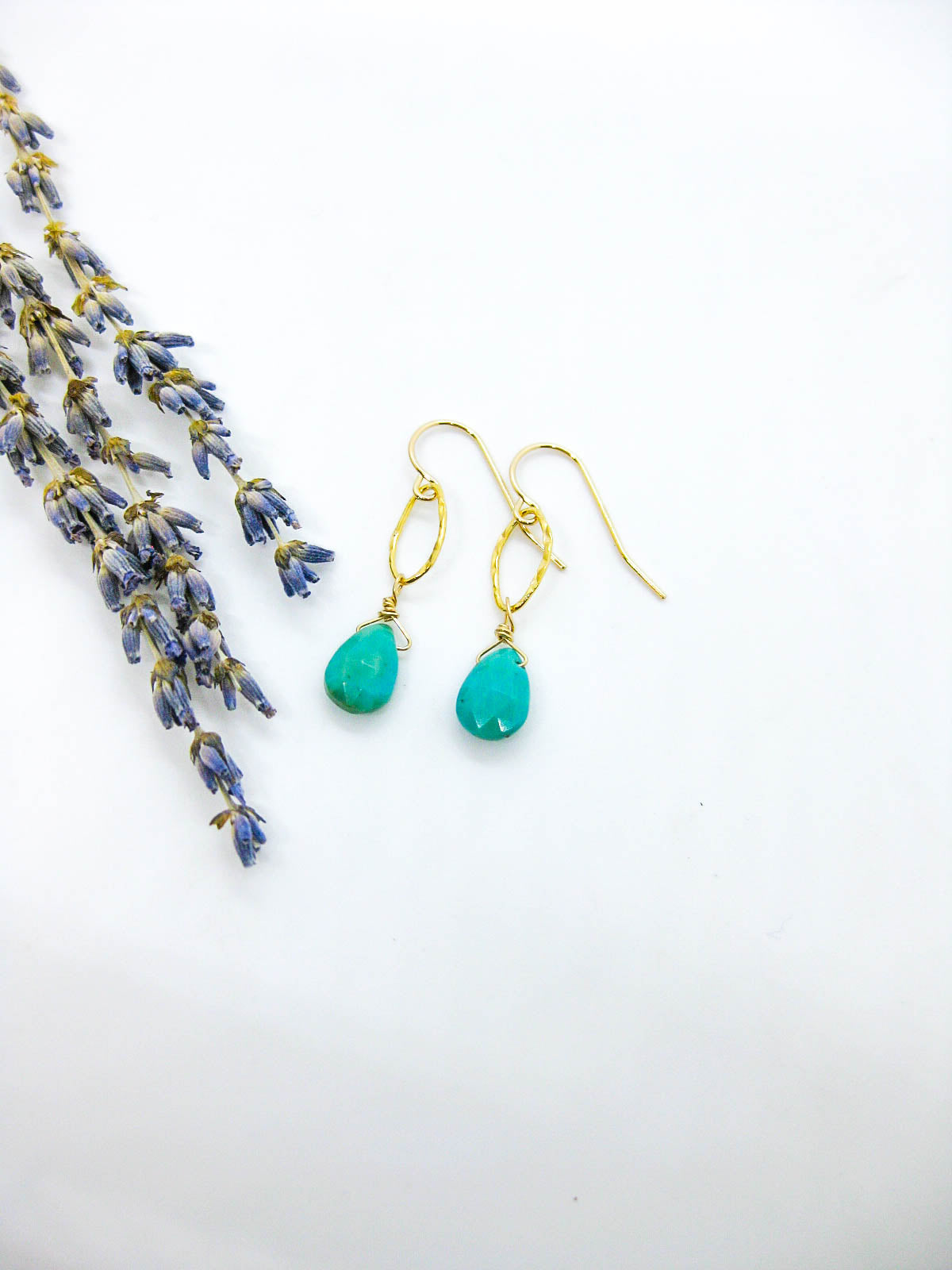 Chrysanthe Earrings
