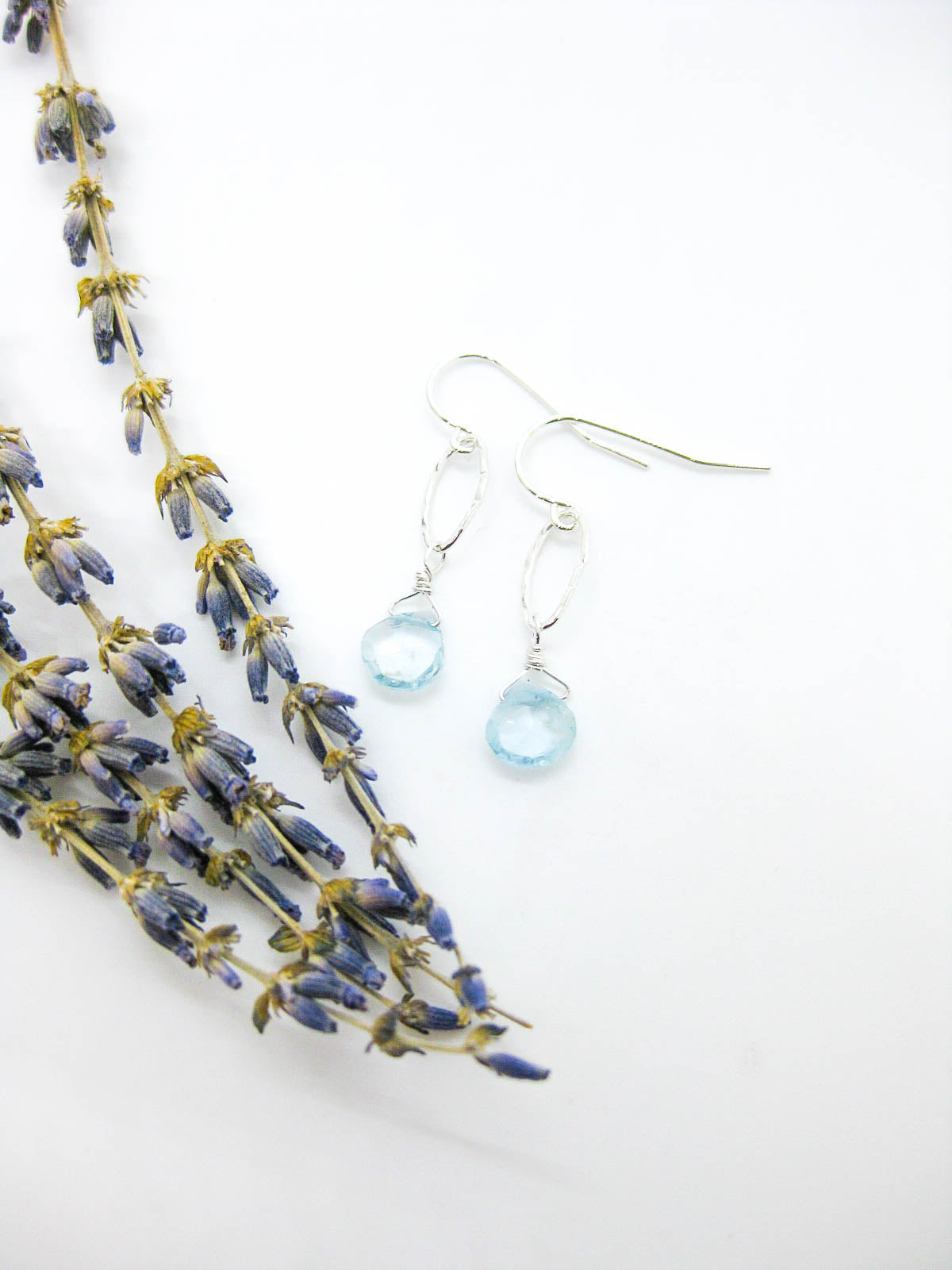 Chrysanthe Earrings