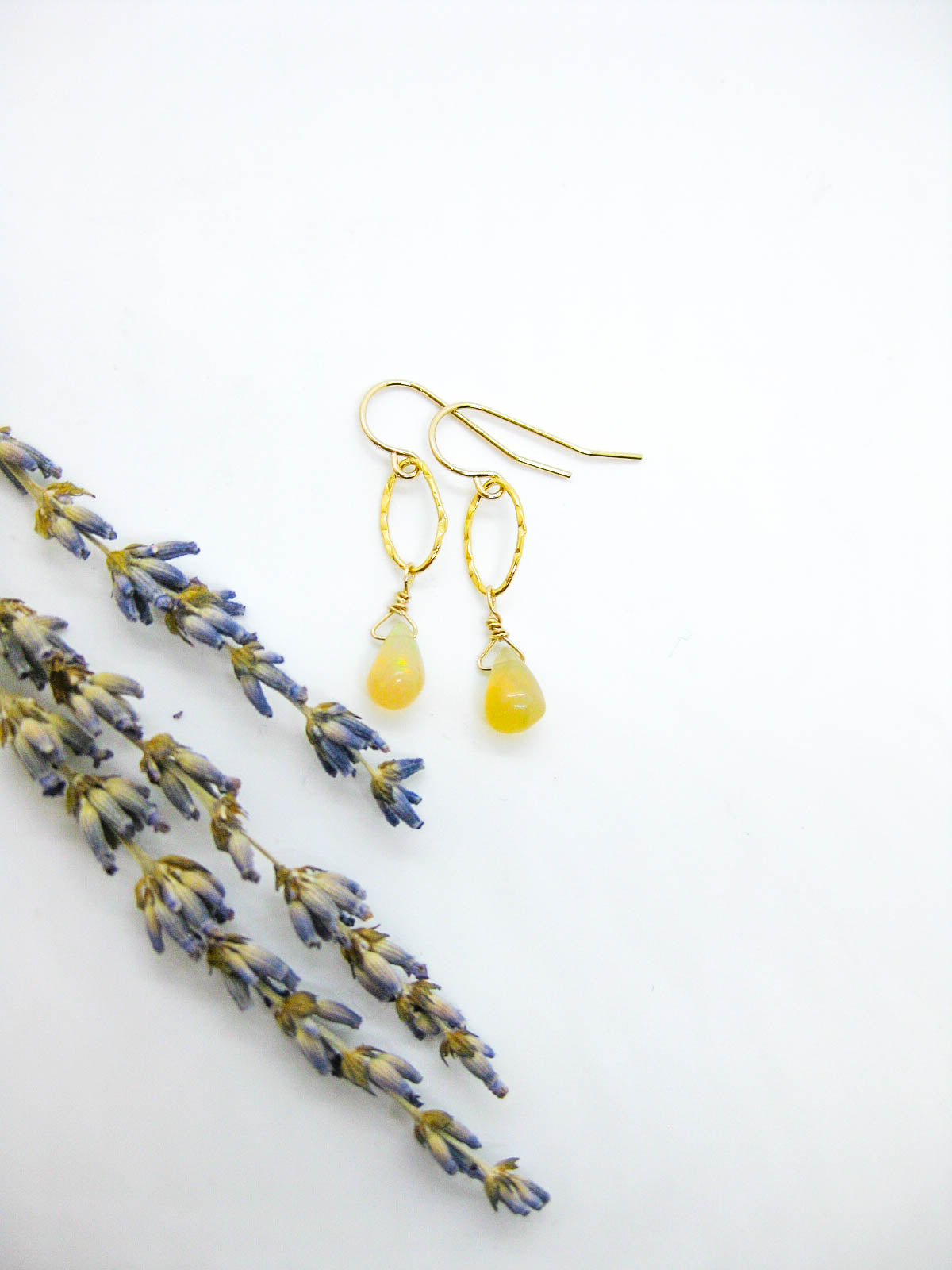 Chrysanthe Earrings