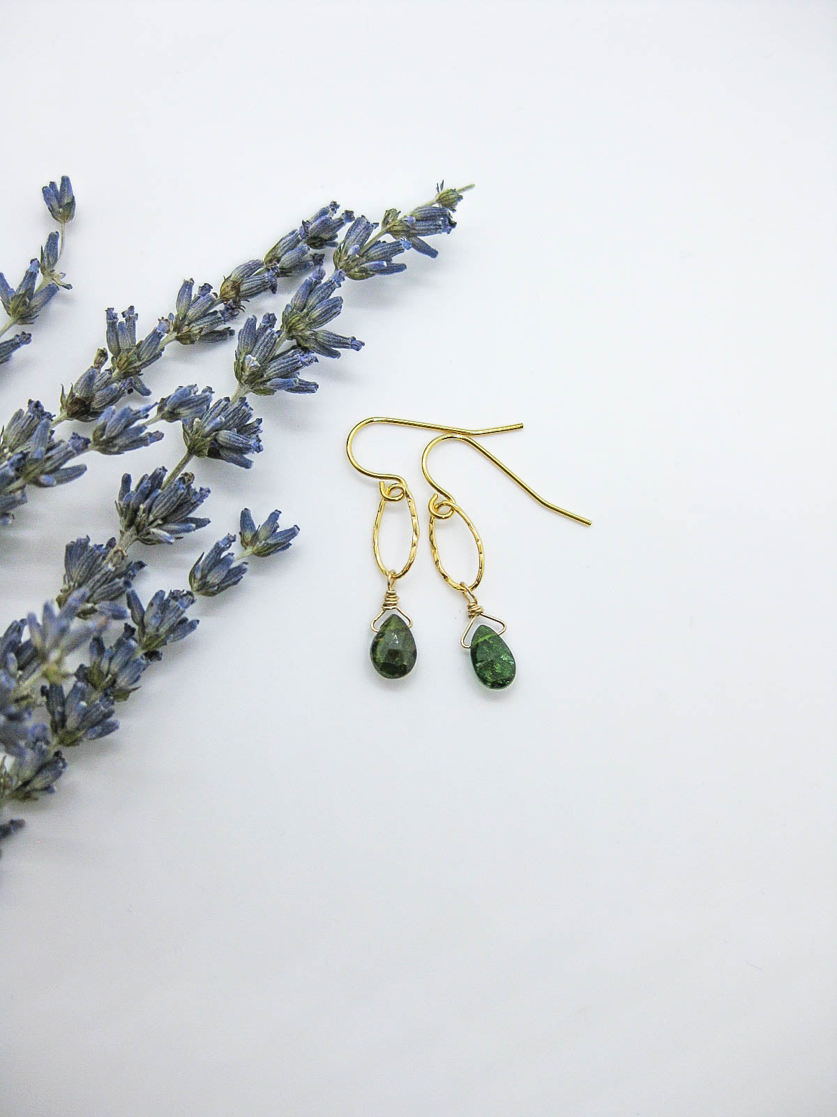 Chrysanthe Earrings