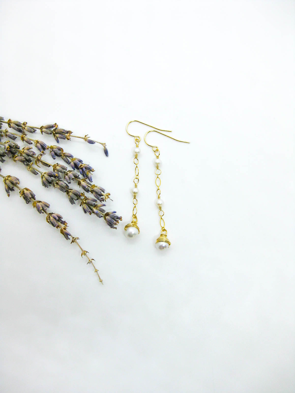 Daffodil: Pearl Earrings