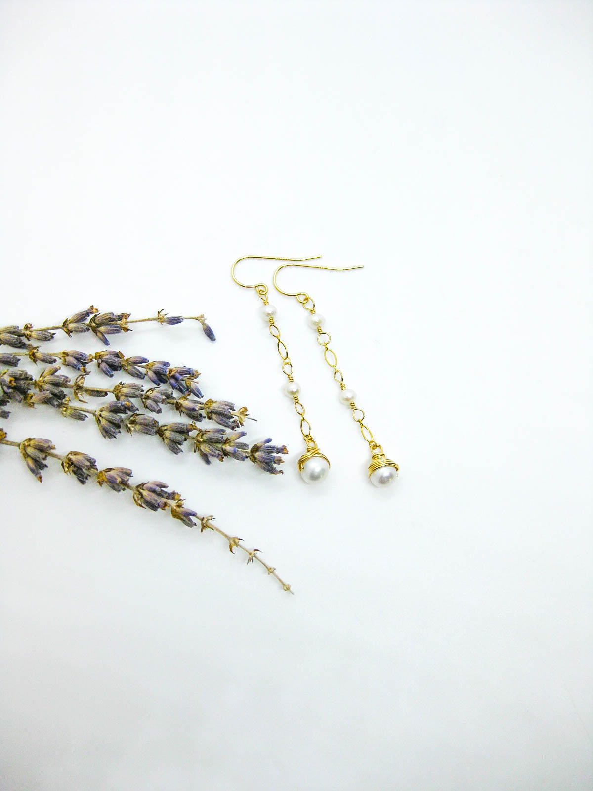 Daffodil: Pearl Earrings