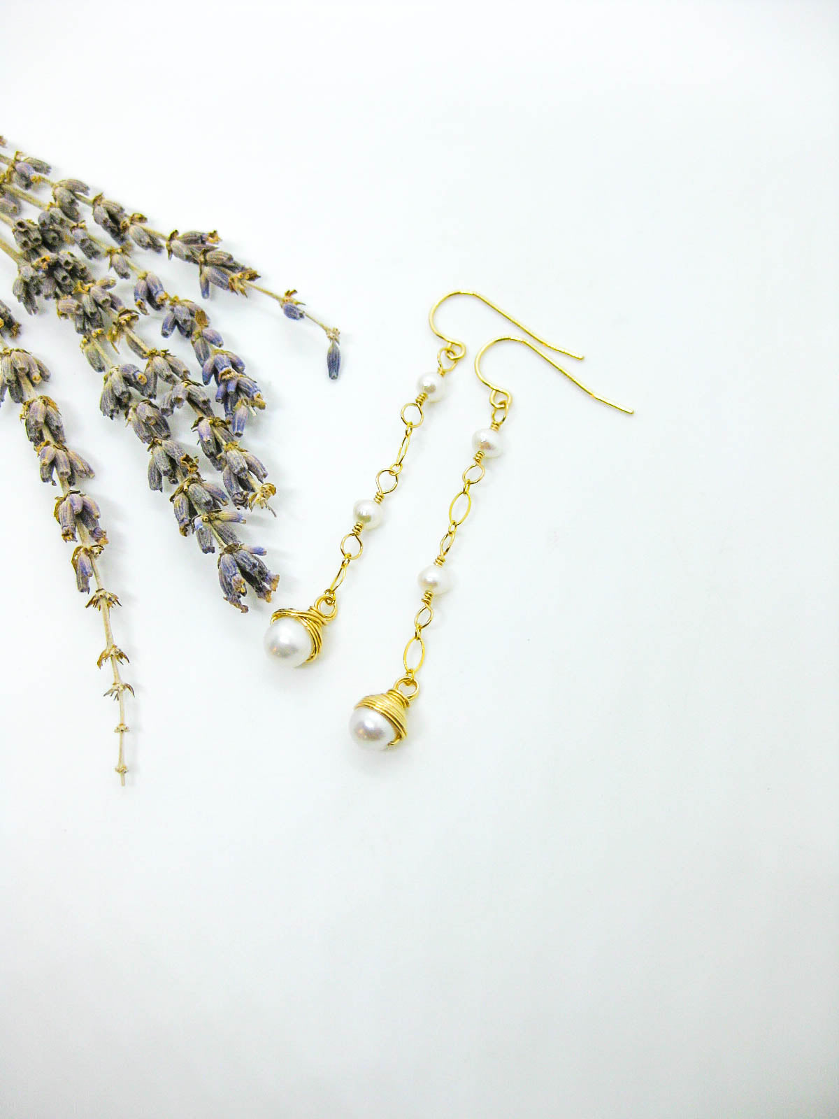 Daffodil: Pearl Earrings
