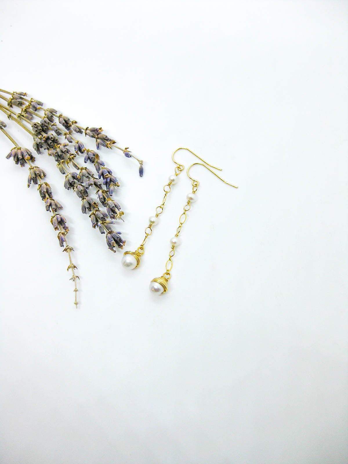 Daffodil: Pearl Earrings