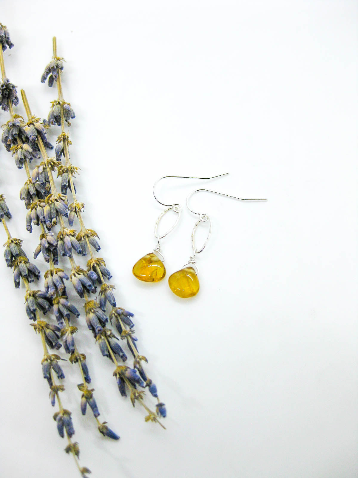 Chrysanthe: Citrine Earrings - e474