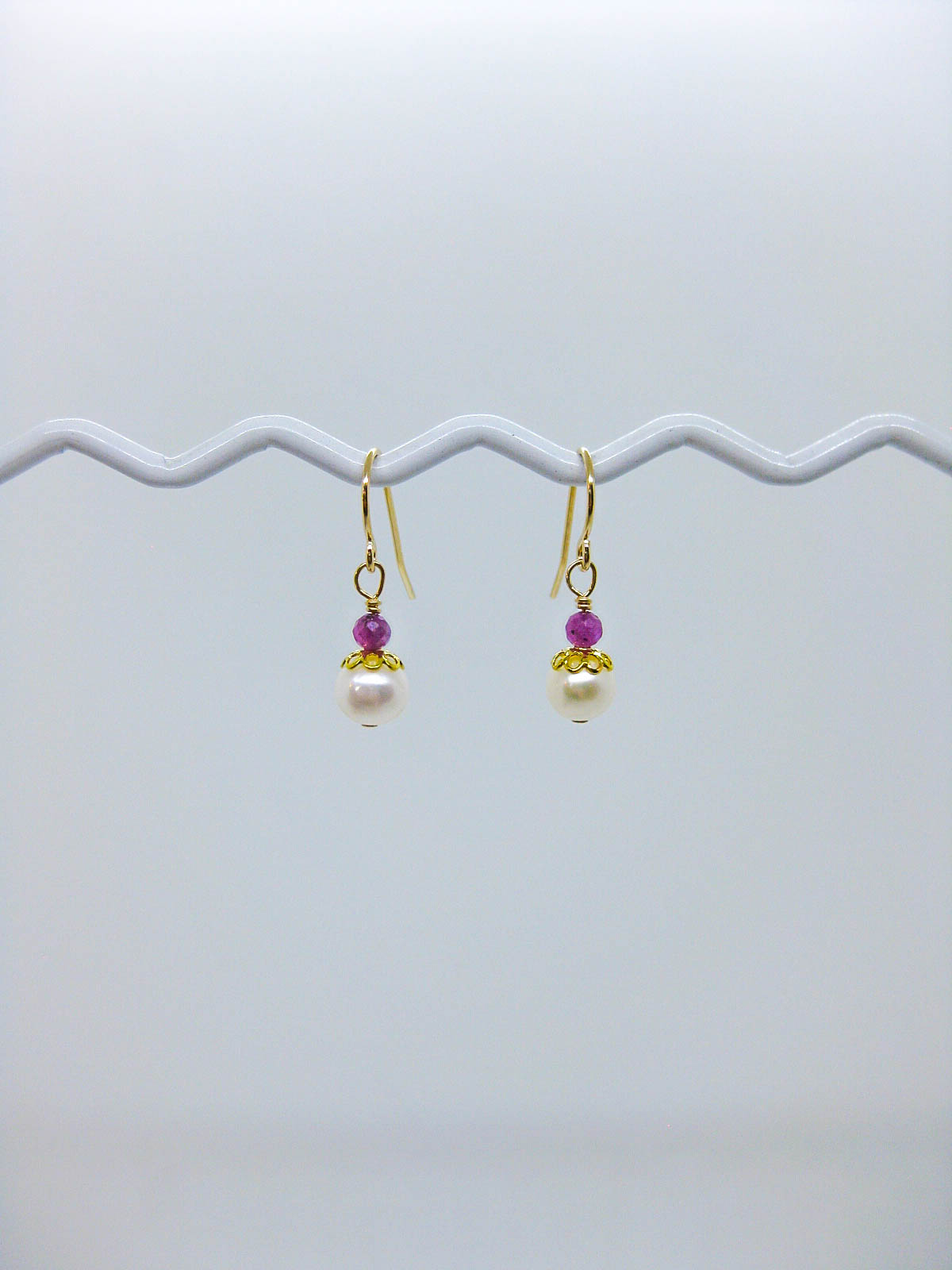 Heather: Ruby Pearl Earrings - e699