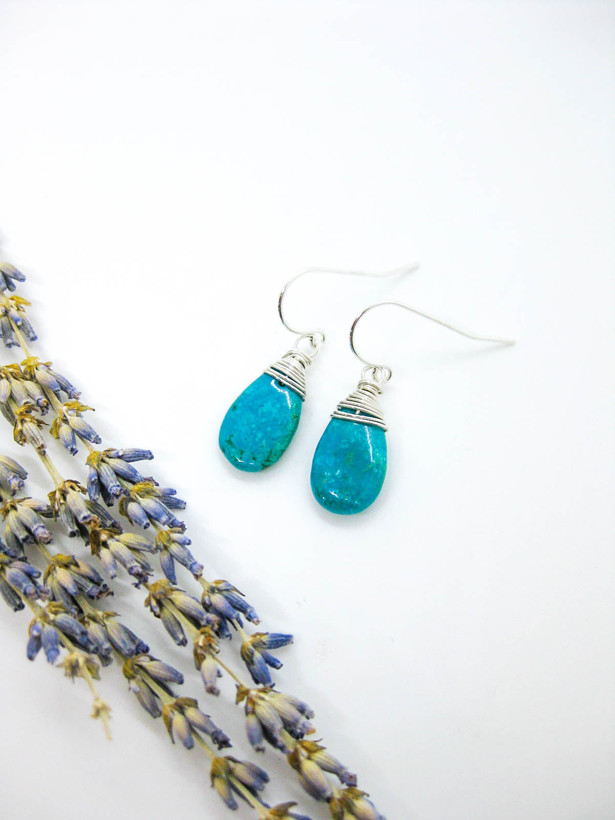 Chamomile: Green Turquoise Earrings - e744