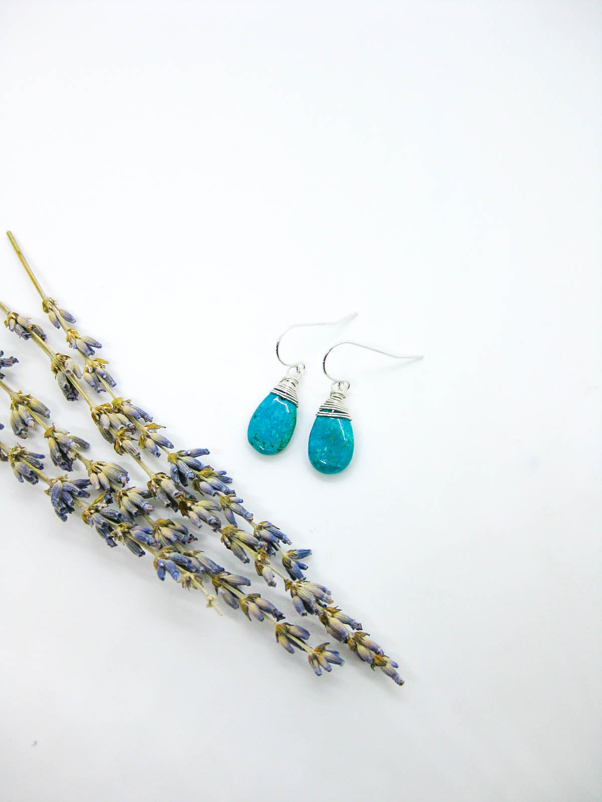 Chamomile: Green Turquoise Earrings - e744