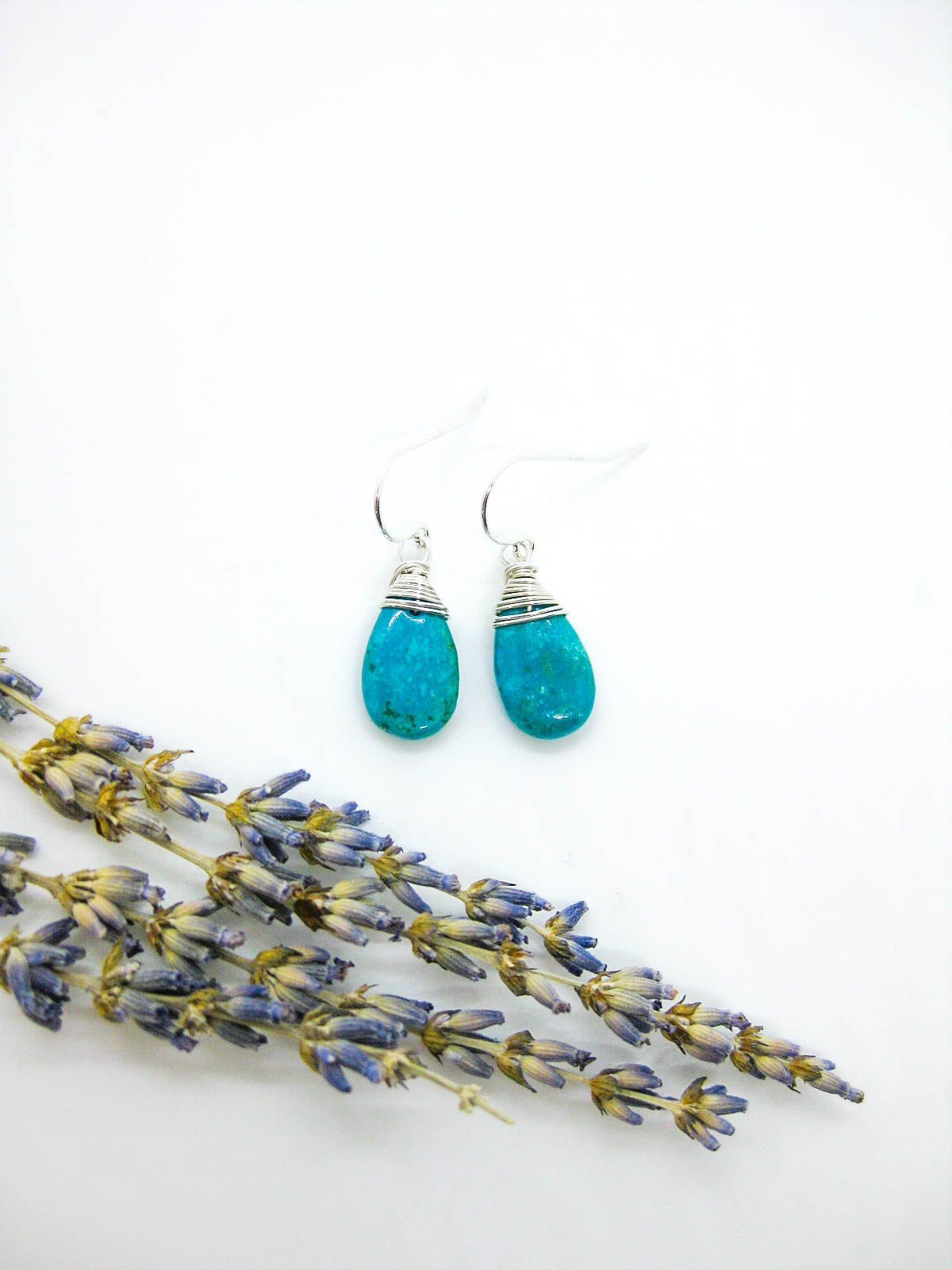 Chamomile: Green Turquoise Earrings - e744