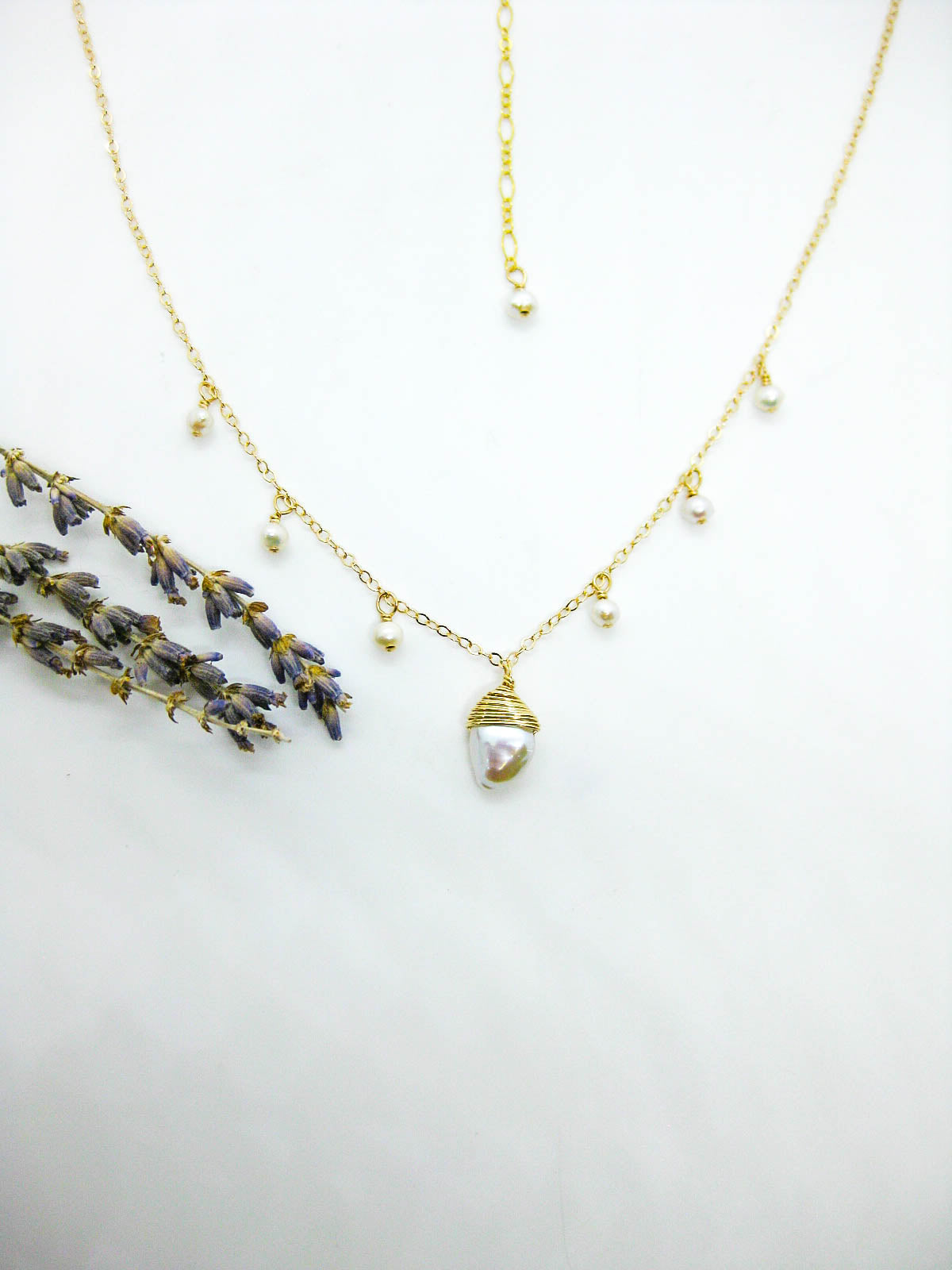 Chamomile: Pearl Necklace