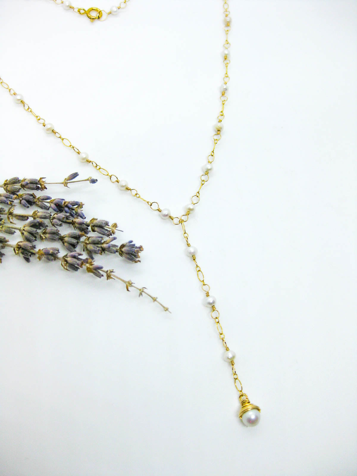 Daffodil: Pearl Drop Necklace