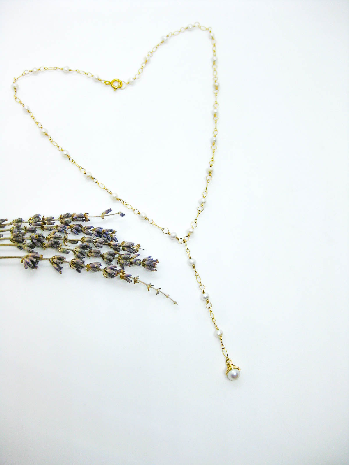 Daffodil: Pearl Drop Necklace