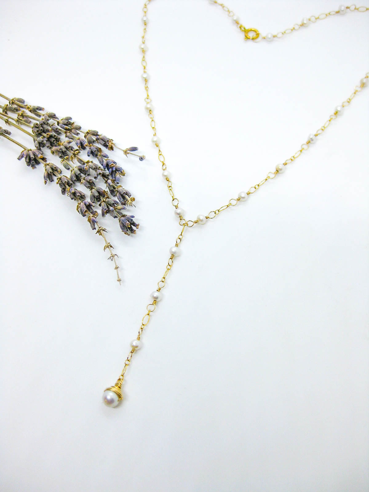 Daffodil: Pearl Drop Necklace