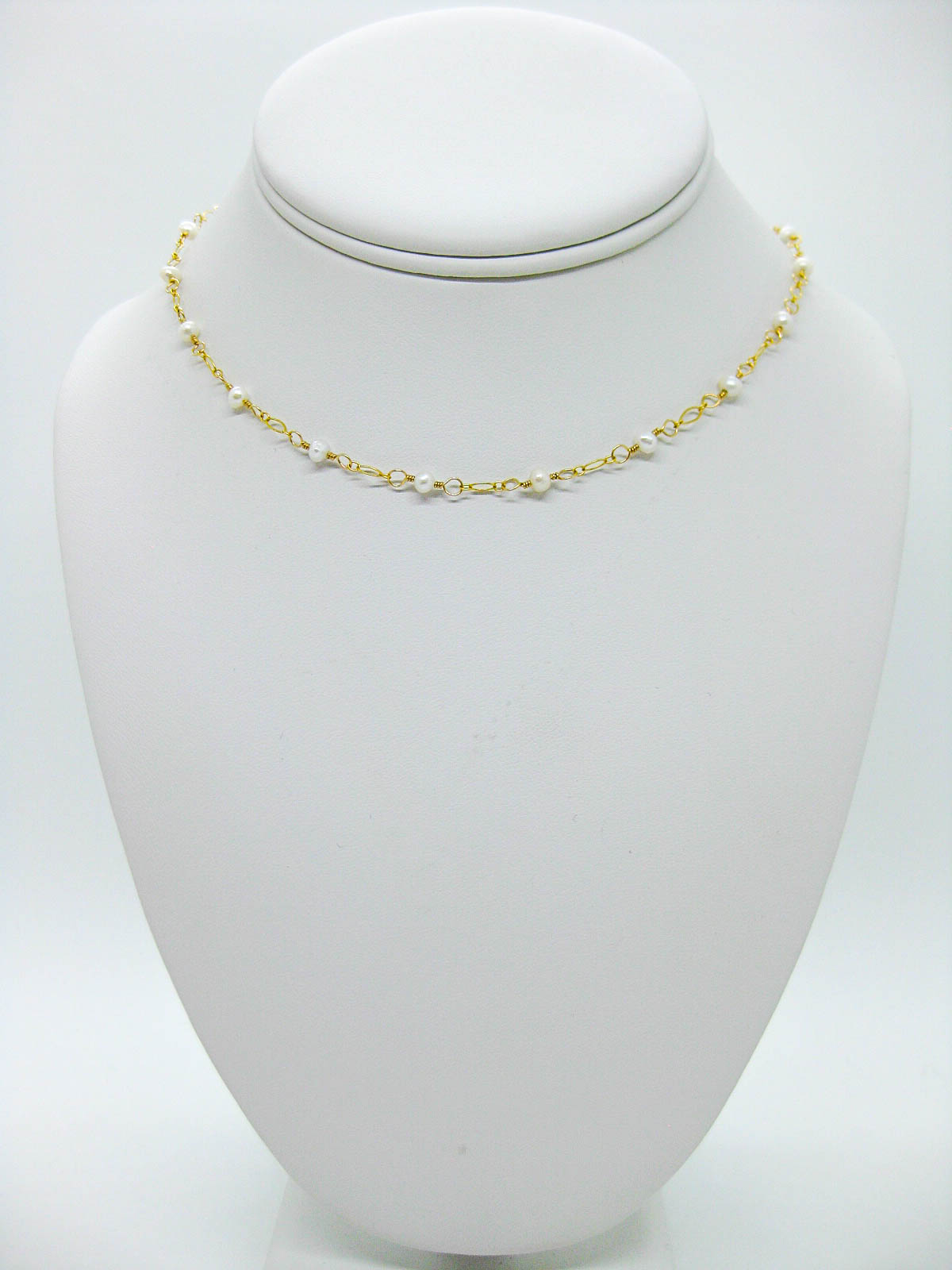 Daffodil: Pearl Choker