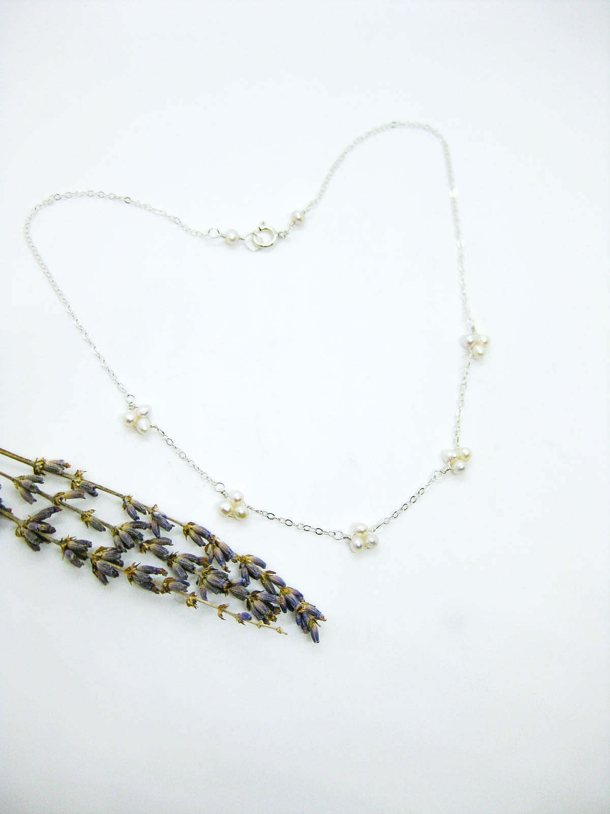Hyacinth: Pearl Choker