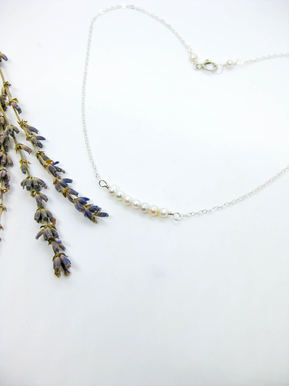 Violet: Pearl Choker