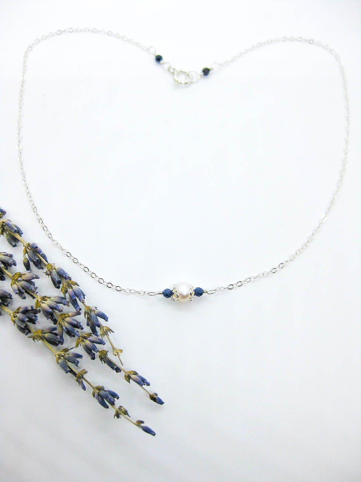 Heather: Sapphire Pearl Choker - n594