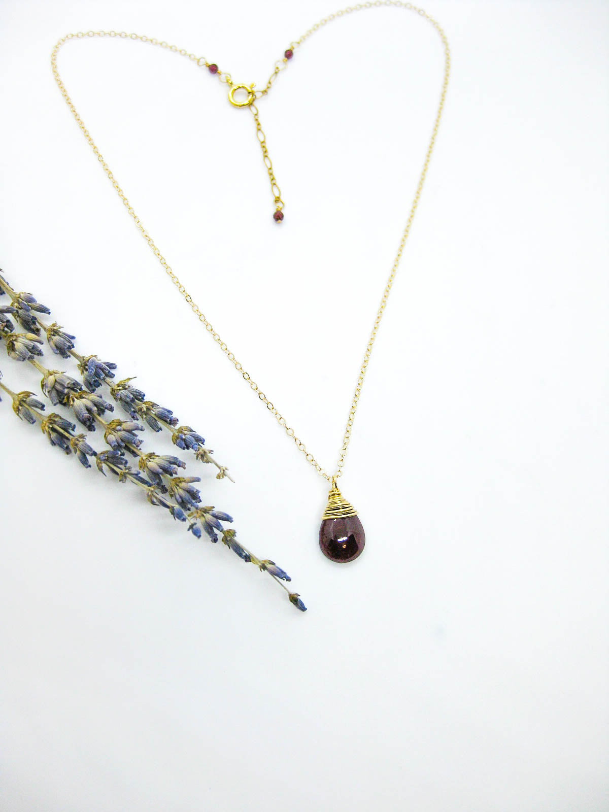 Poppy: Garnet Necklace - n609