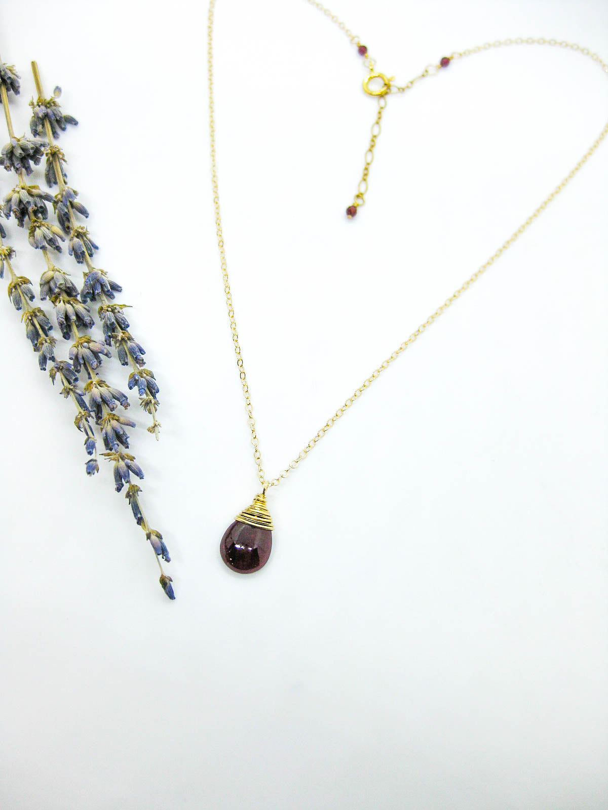 Poppy: Garnet Necklace - n609