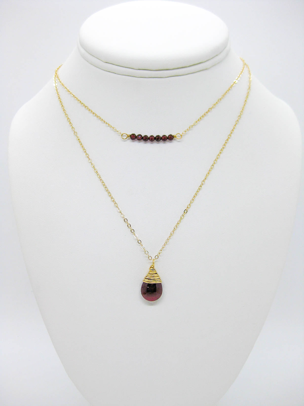 Violet: Garnet Choker - n622