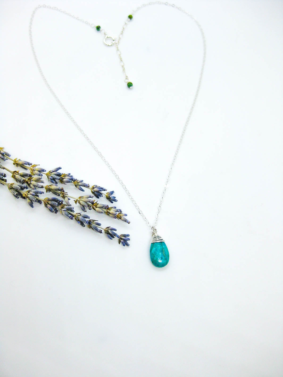 Poppy: Green Turquoise Necklace - n638