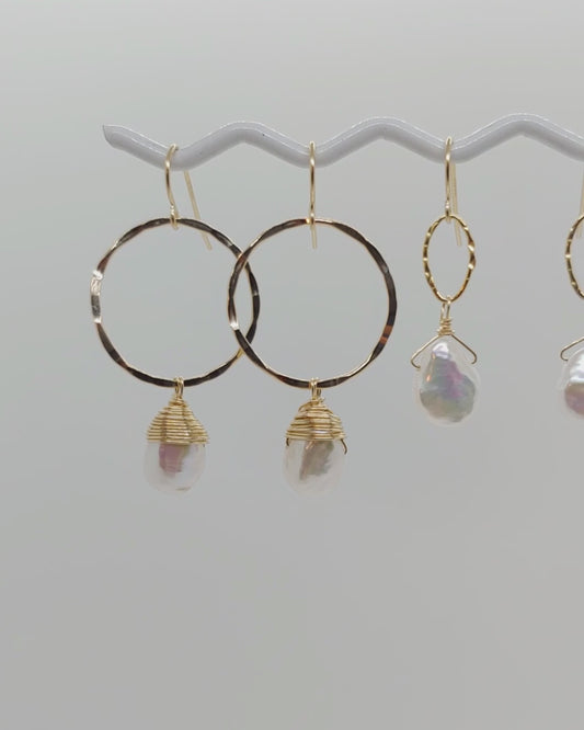Iris: Pearl Earrings - e788