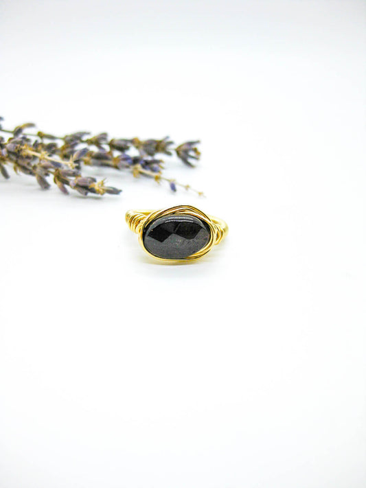 Calla: Garnet Ring