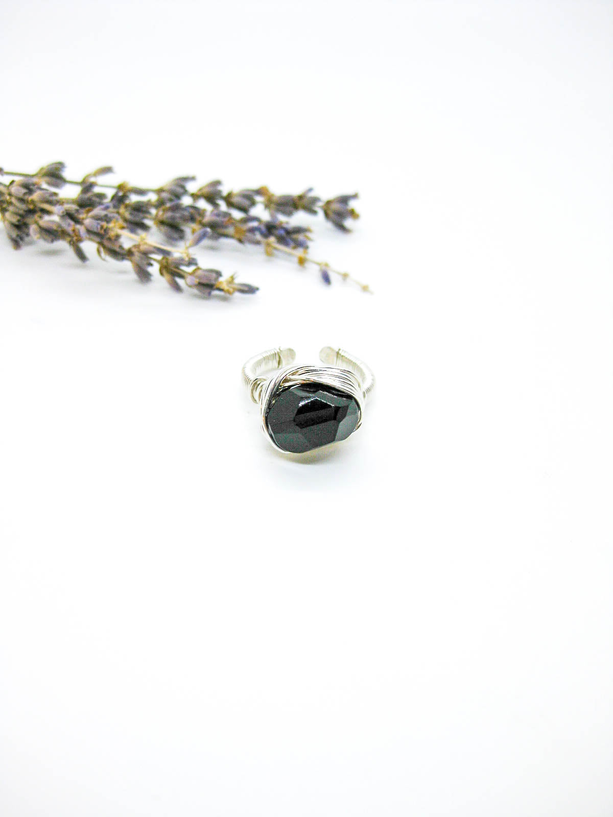 Calla: Onyx Ring