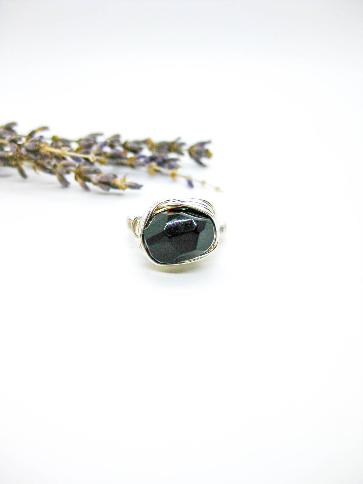 Calla: Onyx Ring