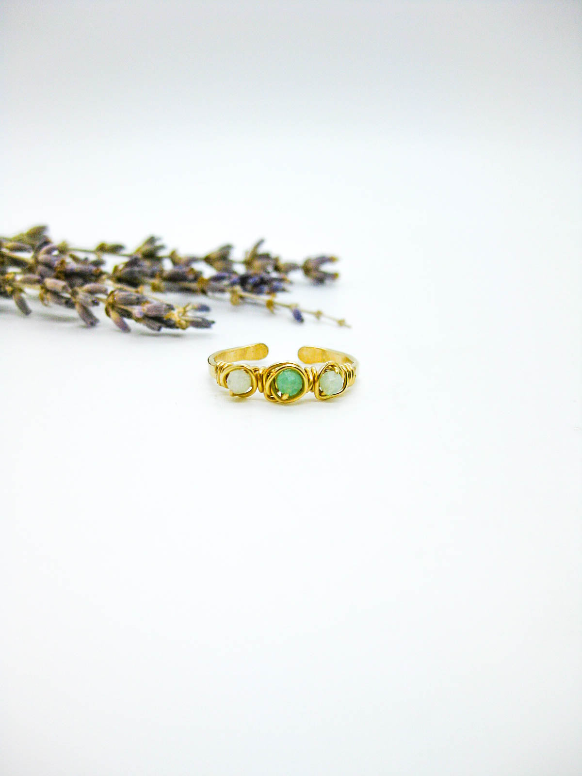 Hyacinth: Ring