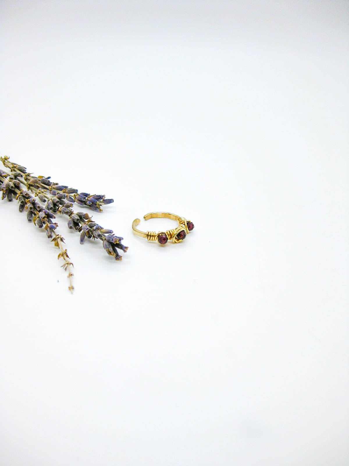 Hyacinth: Garnet Ring
