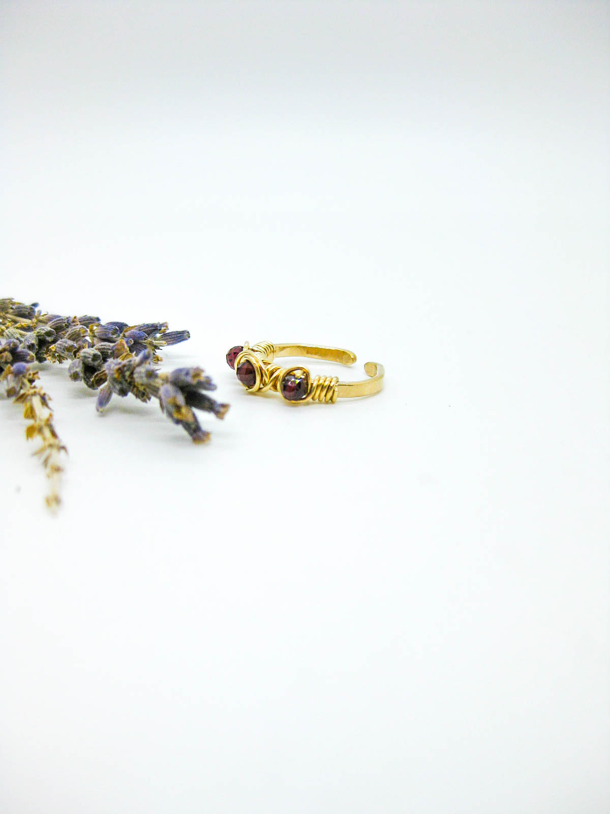 Hyacinth: Garnet Ring
