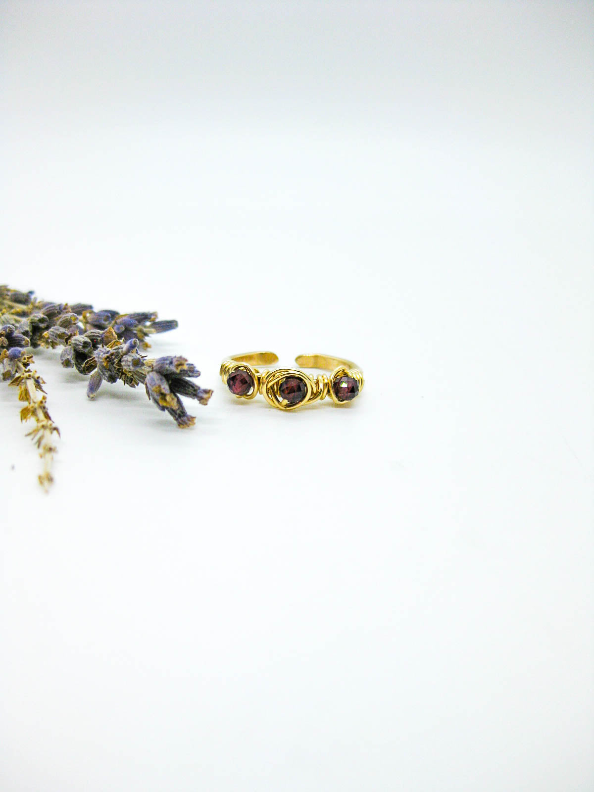 Hyacinth: Ring