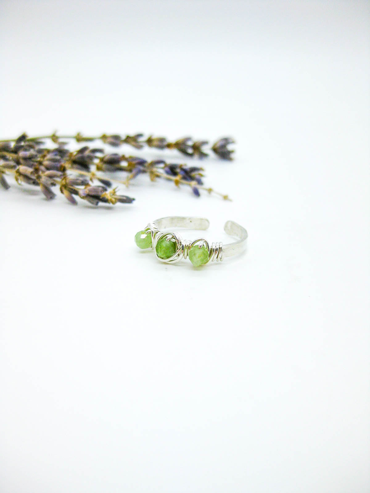 Hyacinth: Jade Ring