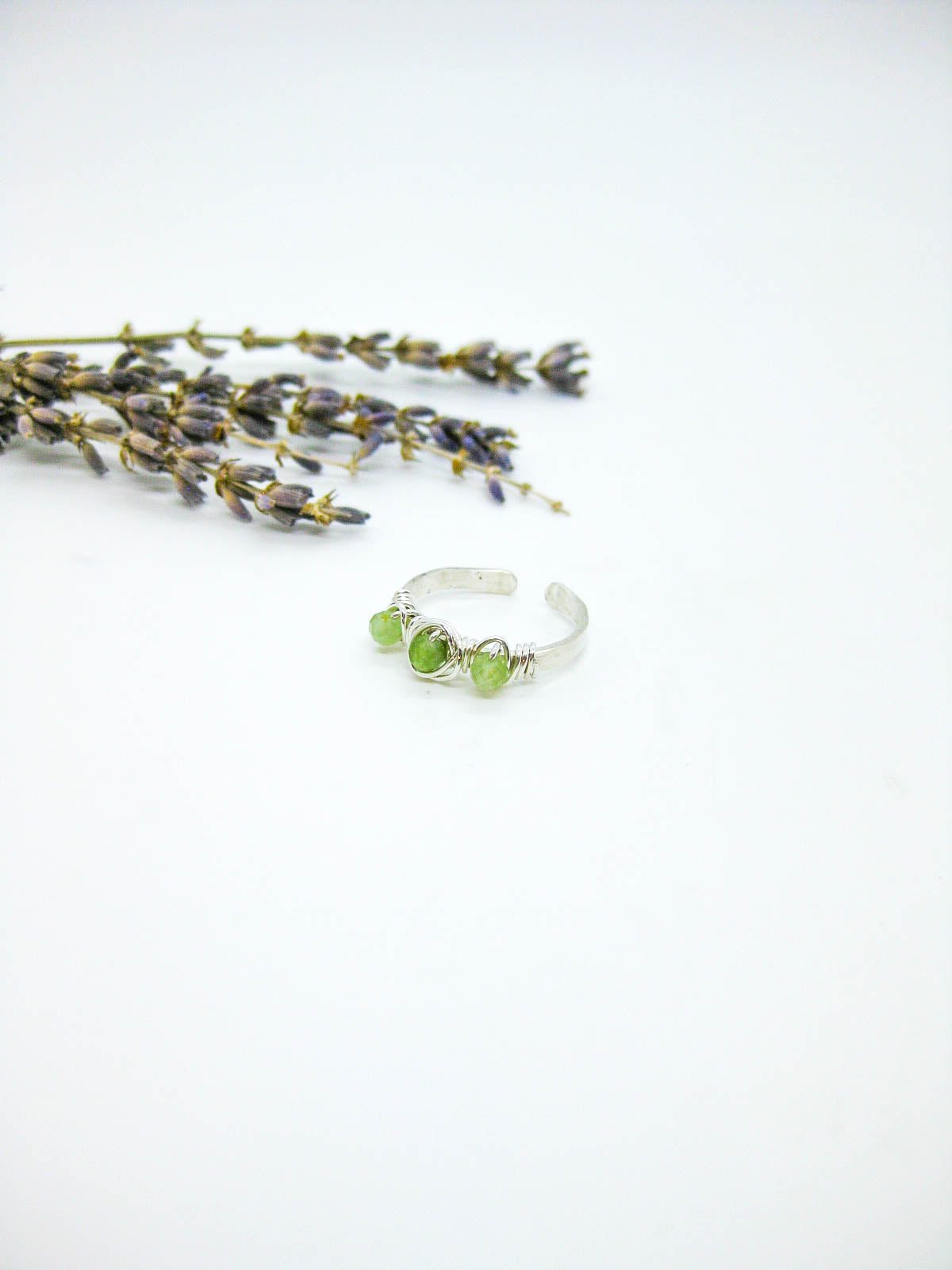 Hyacinth: Jade Ring