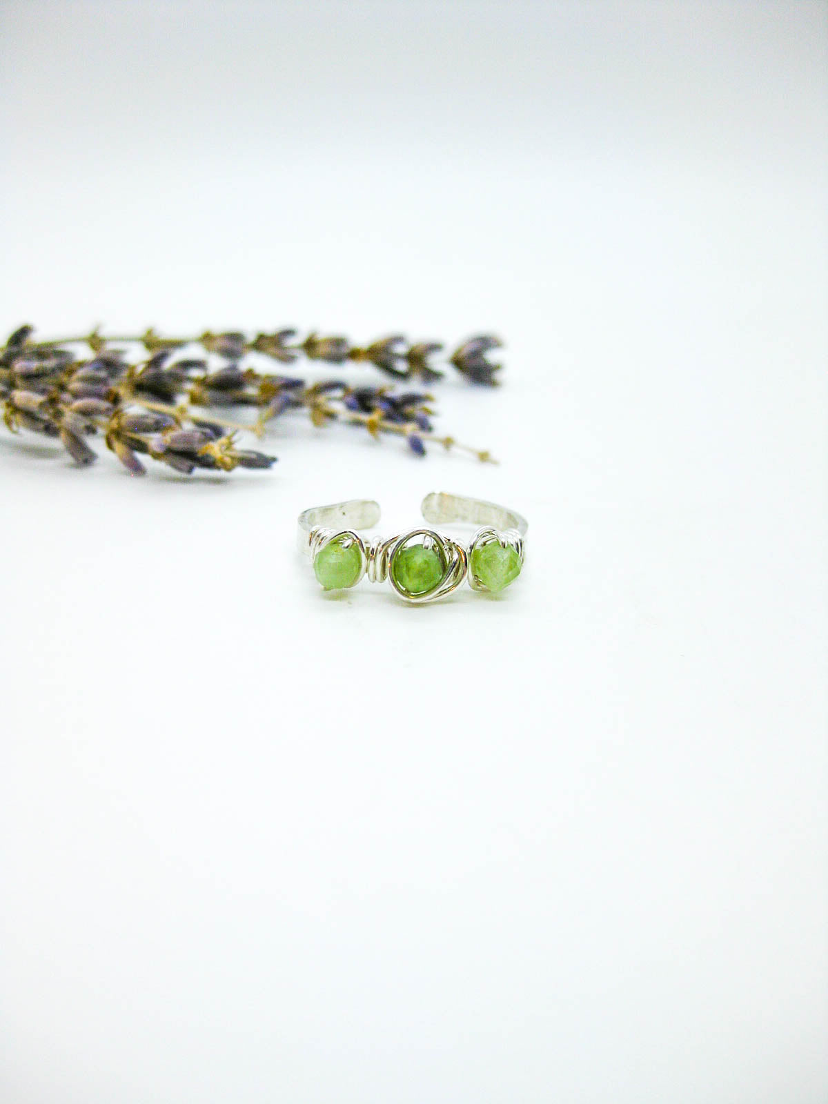Hyacinth: Ring