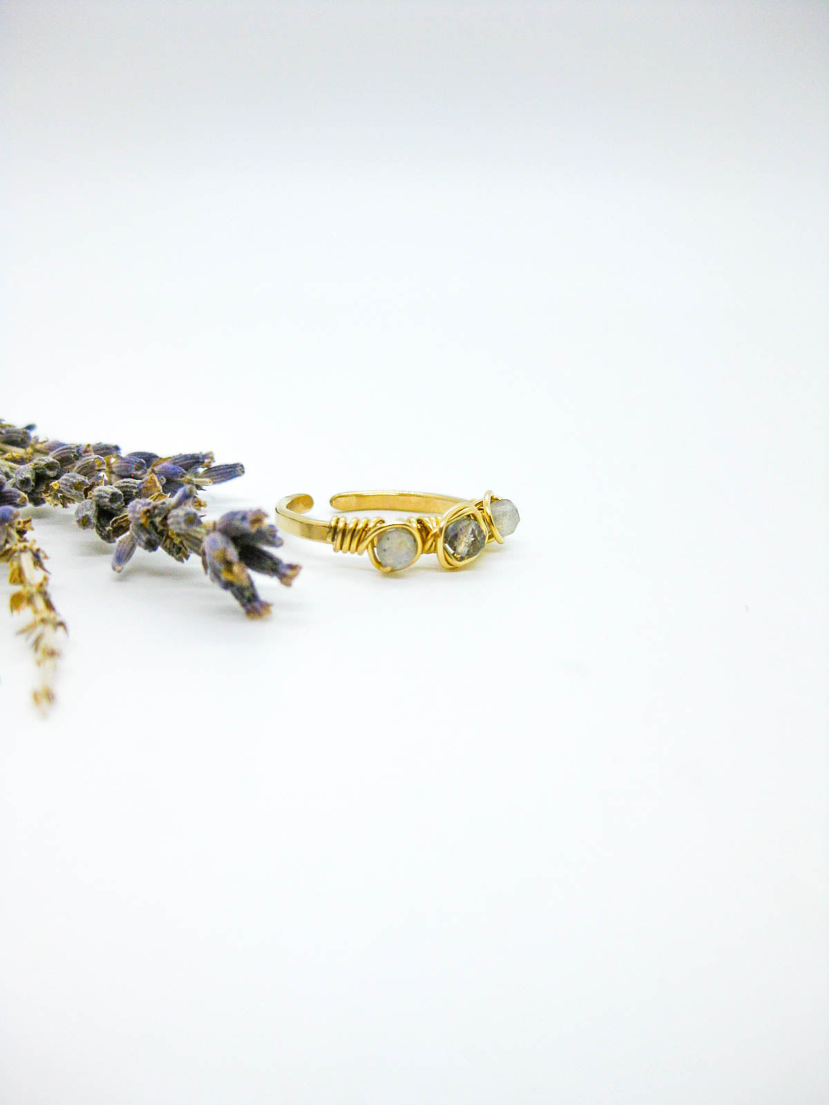 Hyacinth: Labradorite Ring