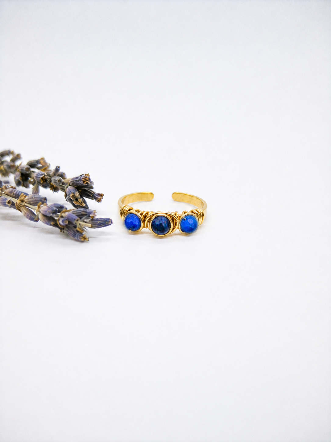 Hyacinth: Ring