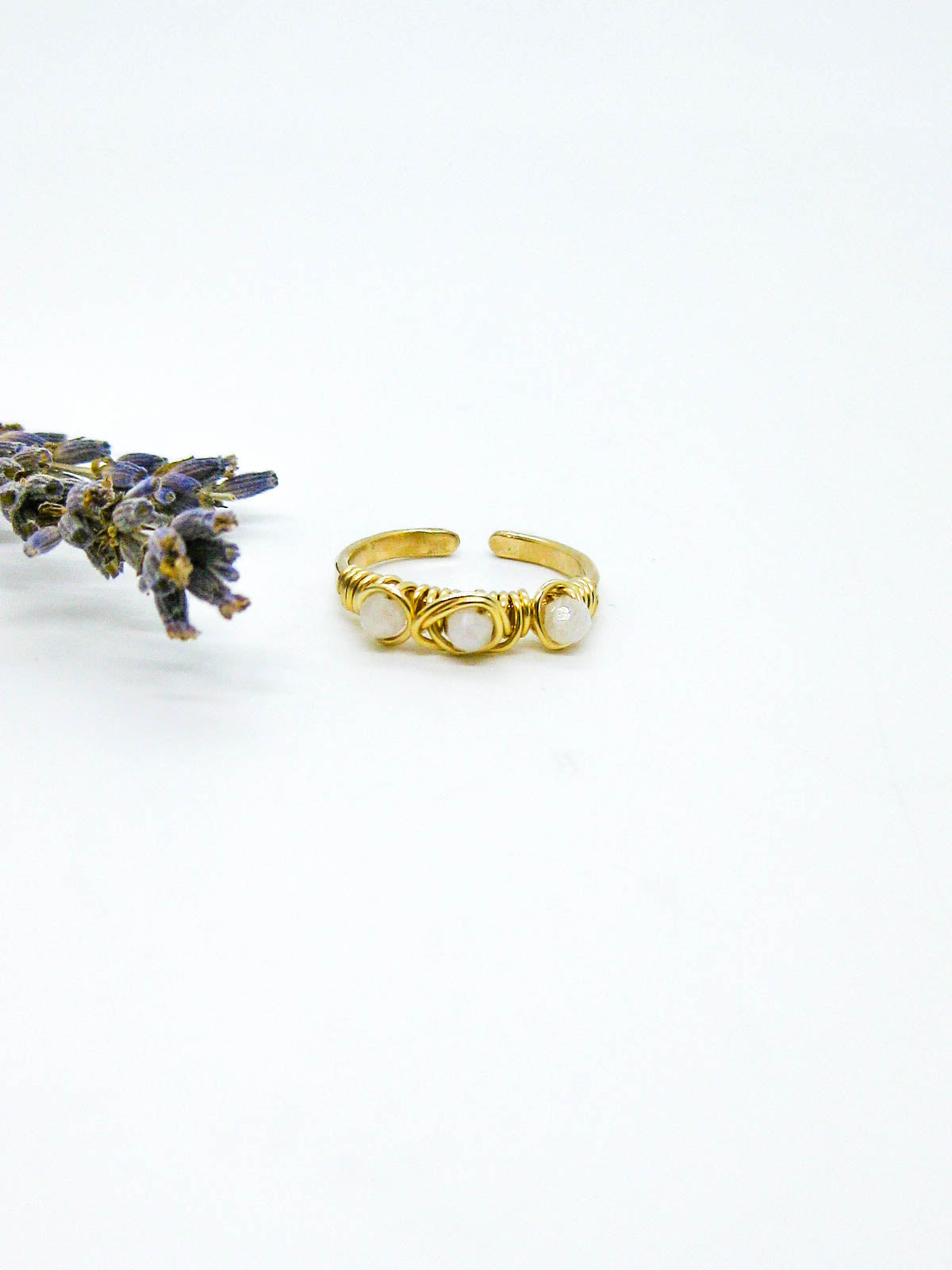 Hyacinth: Ring