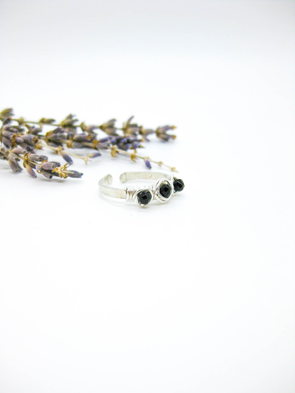 Hyacinth: Onyx Ring