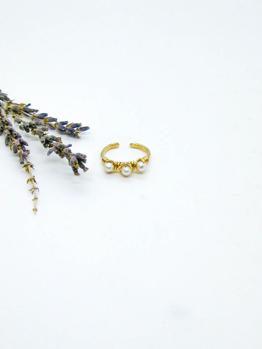 Hyacinth: Pearl Ring