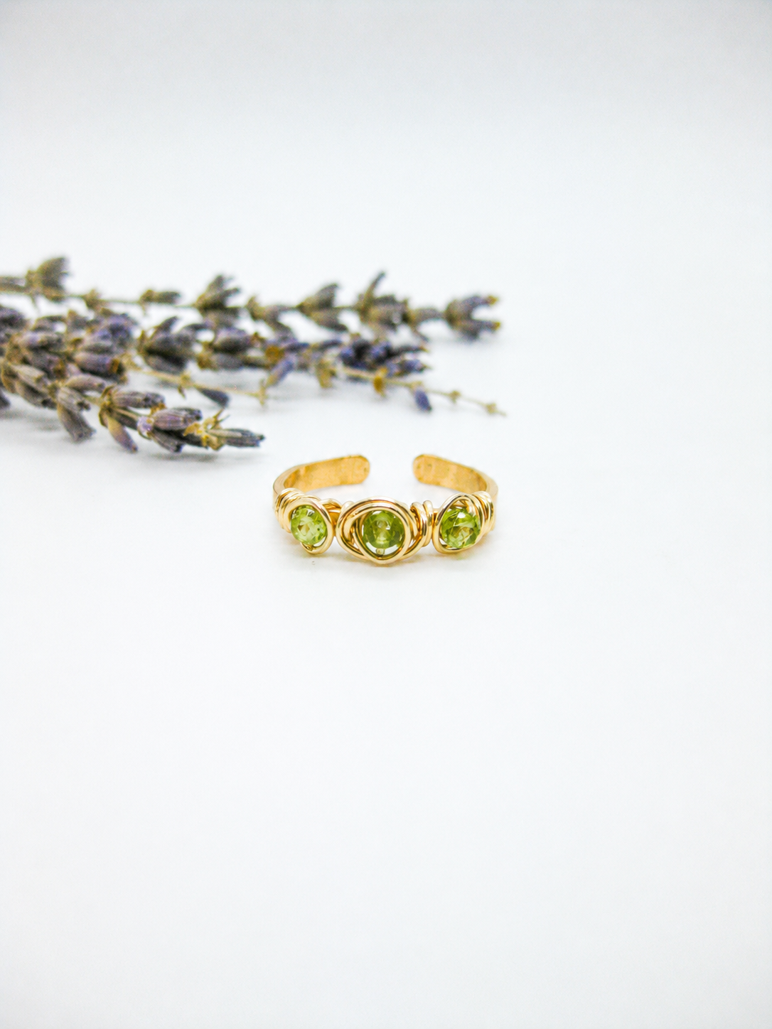 Hyacinth: Ring