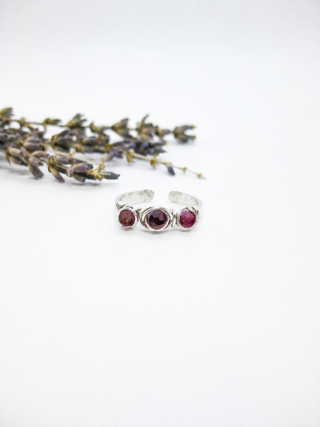 Hyacinth: Ring