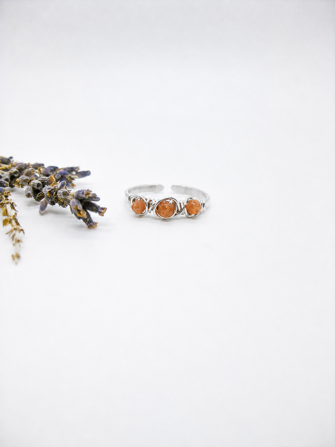 Hyacinth: Ring