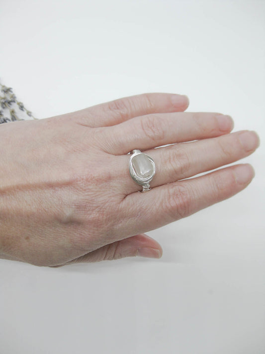 Calla : Rose Quartz Ring - r49