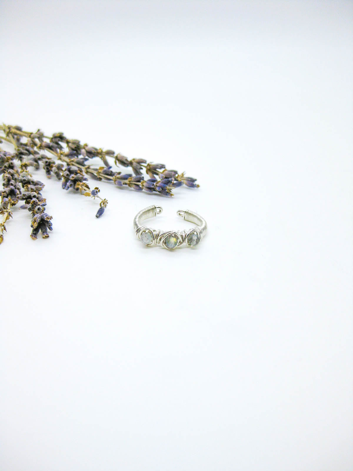 Hyacinth: Labradorite Ring - r89