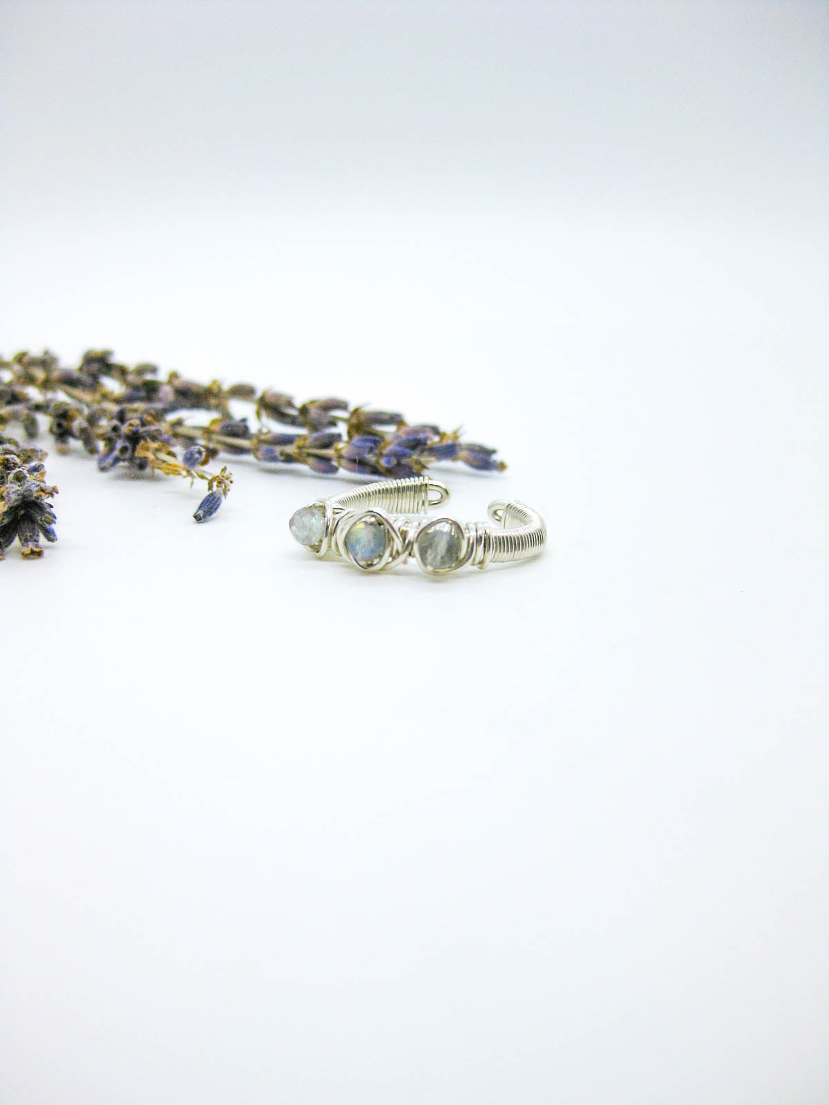 Hyacinth: Labradorite Ring - r89