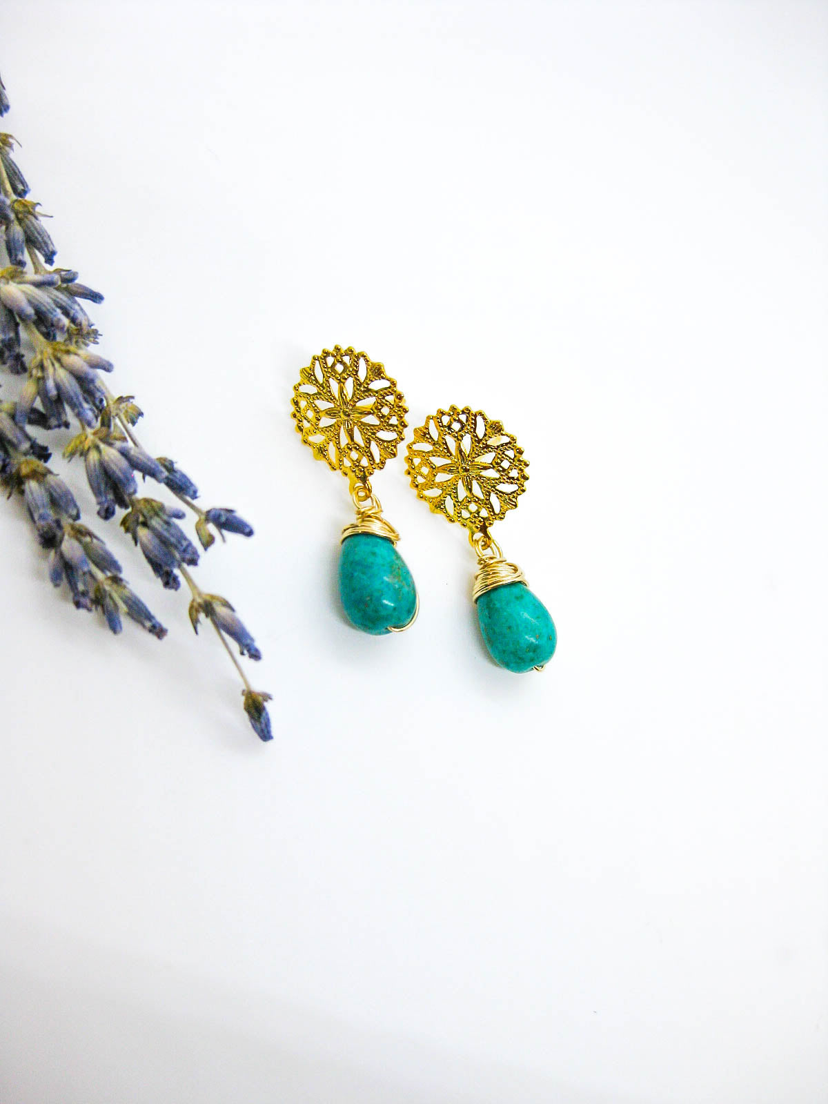 Jonquil: Turquoise Earrings - e642