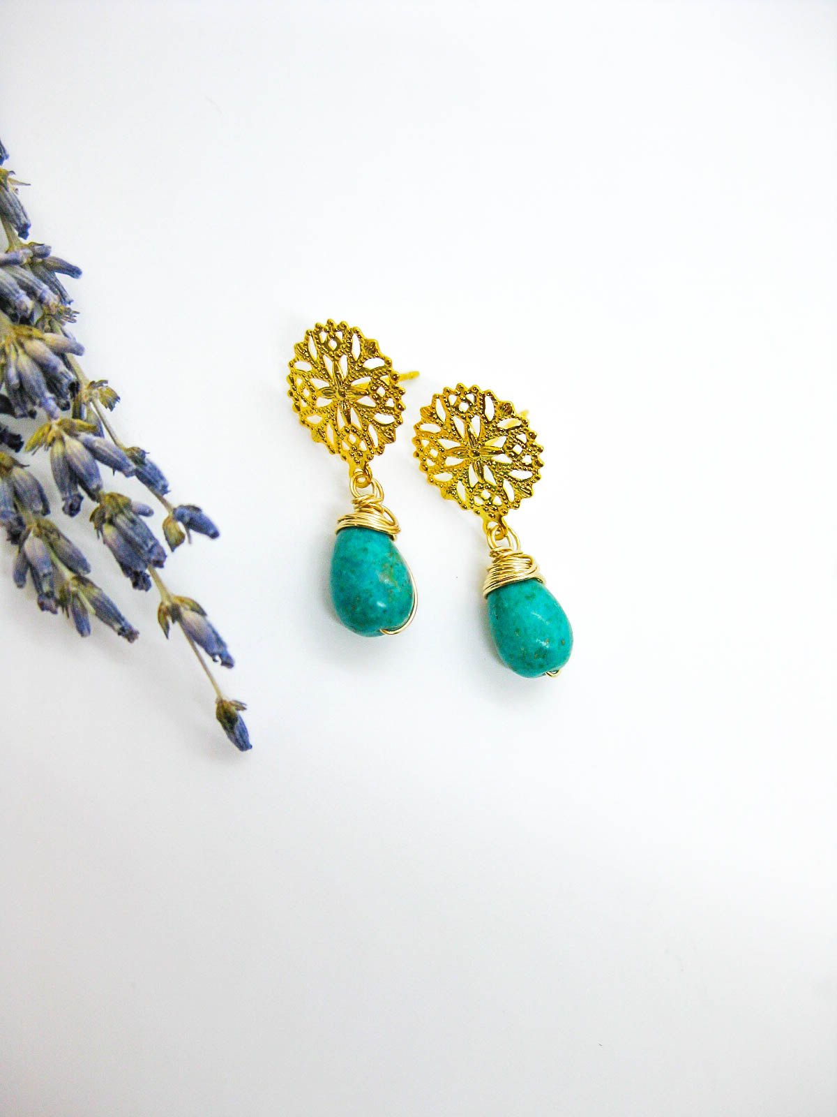 Jonquil: Turquoise Earrings - e642